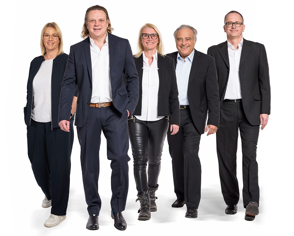 260216_frauenfeld_team-1024x824_Teil